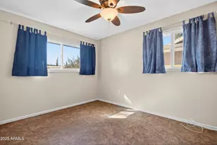 35 W Kayetan Dr, Sierra Vista, AZ 85635 - Photo 17
