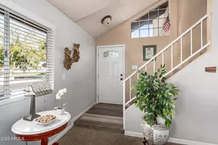 10224 N 65th Ln, Glendale, AZ 85302 - Photo 3