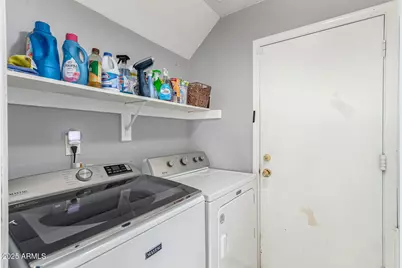 10224 N 65th Lane, Glendale, AZ 85302 - Photo 13