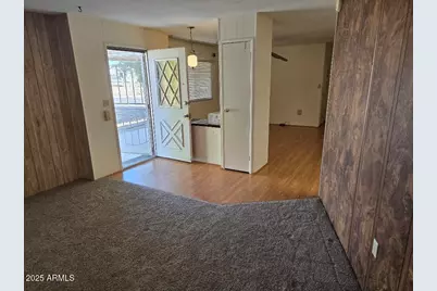 19065 N Dinero Road, Sun City, AZ 85373 - Photo 9