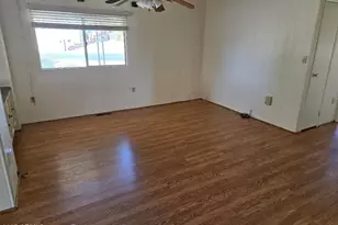 19065 N Dinero Rd, Sun City, AZ 85373 - Photo 13