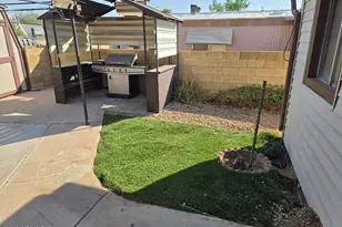 19065 N Dinero Rd, Sun City, AZ 85373 - Photo 37