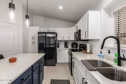 6112 N 124th Drive, Litchfield Park, AZ 85340 - Photo 11