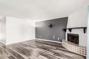 8344 N 21st Dr, Phoenix, AZ 85021 - Photo 3