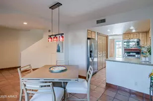 6150 N Scottsdale Rd, Paradise Valley, AZ 85253 - Photo 13
