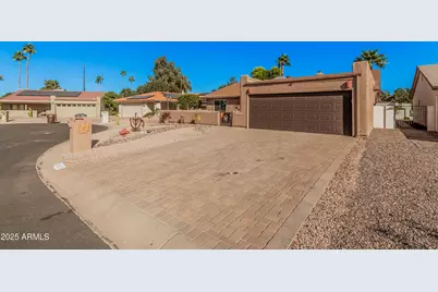 25237 S Lakeway Drive, Sun Lakes, AZ 85248 - Photo 5