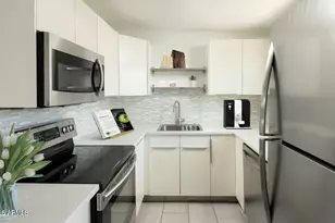 4351 N 36th Pl, Phoenix, AZ 85018 - Photo 11