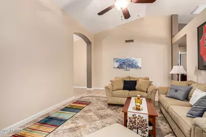 1317 E Cottonwood Lane, Phoenix, AZ 85048 - Photo 11