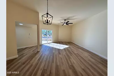 10838 W Thunderbird Boulevard, Sun City, AZ 85351 - Photo 11