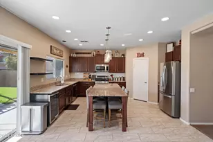 11879 W Grant St, Avondale, AZ 85323 - Photo 7