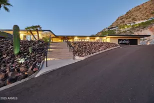 4016 E Flynn Ln, Paradise Valley, AZ 85253 - Photo 9