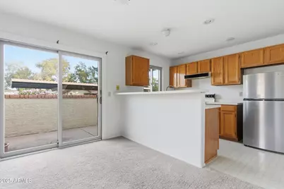 8140 N 107th Avenue #281, Peoria, AZ 85345 - Photo 9
