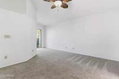 8140 N 107th Avenue #281, Peoria, AZ 85345 - Photo 13