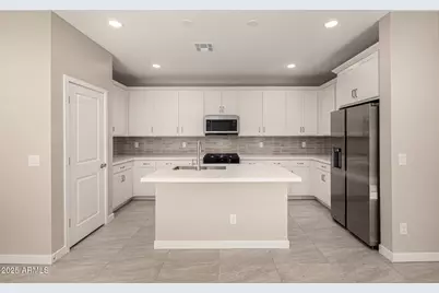 5617 N 205th Lane, Buckeye, AZ 85396 - Photo 9