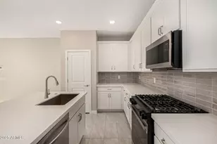 5617 N 205th Ln, Buckeye, AZ 85396 - Photo 11