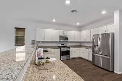 17115 W Orchid Lane, Waddell, AZ 85355 - Photo 15