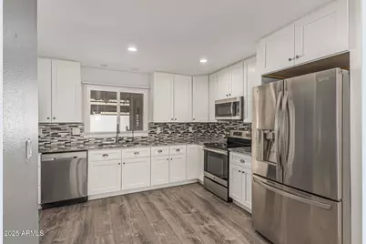 7714 E Wilshire Drive, Scottsdale, AZ 85257 - Photo 9