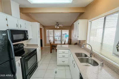 17200 W Bell Road #1686, Surprise, AZ 85374 - Photo 27