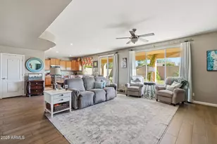 3751 E Diamond Ct, Gilbert, AZ 85297 - Photo 11