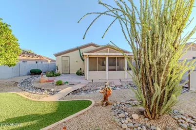 13558 W Young Street, Surprise, AZ 85374 - Photo 29