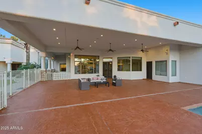 6 E Oakwood Hills Drive, Chandler, AZ 85248 - Photo 109