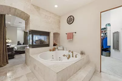 6 E Oakwood Hills Drive, Chandler, AZ 85248 - Photo 59