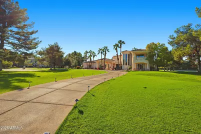 6 E Oakwood Hills Drive, Chandler, AZ 85248 - Photo 3