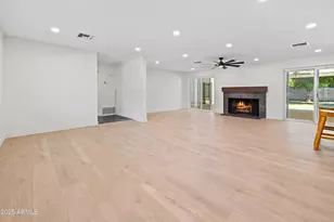 7801 N 16th Ln, Phoenix, AZ 85021 - Photo 17