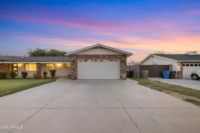 7801 N 16th Lane, Phoenix, AZ 85021 - Photo 3