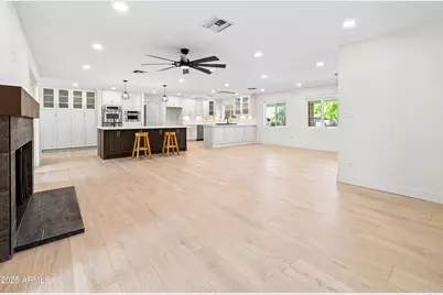 7801 N 16th Lane, Phoenix, AZ 85021 - Photo 7