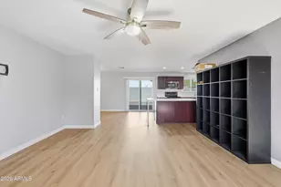 2914 E Cactus Rd, Phoenix, AZ 85032 - Photo 7