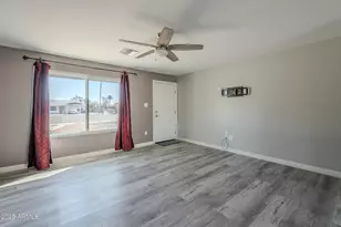 2914 E Cactus Rd, Phoenix, AZ 85032 - Photo 9