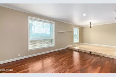 10627 N 44th Court, Phoenix, AZ 85028 - Photo 13