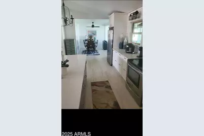 4606 E Cheyenne Drive, Phoenix, AZ 85044 - Photo 7