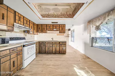 1526 W Muriel Drive, Phoenix, AZ 85023 - Photo 15