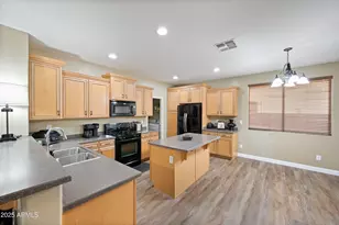 18076 W Hatcher Rd, Waddell, AZ 85355 - Photo 7