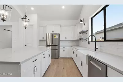 641 E Grayling Road, San Tan Valley, AZ 85140 - Photo 3