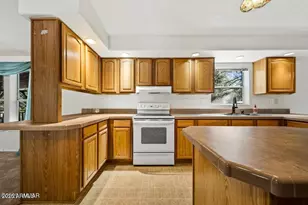 2421 W Thornton Rd, Show Low, AZ 85901 - Photo 13