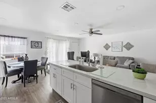 1916 W Morningside Dr, Phoenix, AZ 85023 - Photo 9