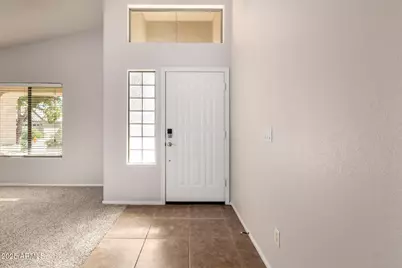 648 E Mule Train Trail, San Tan Valley, AZ 85143 - Photo 9