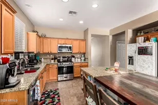 39149 N Parker Ln, Phoenix, AZ 85086 - Photo 17