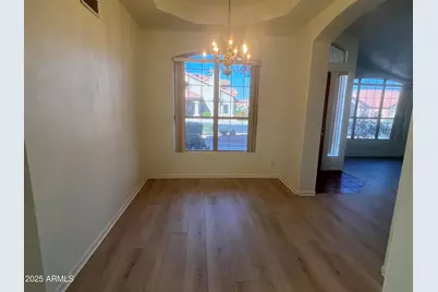 2015 N 123rd Drive, Avondale, AZ 85392 - Photo 5