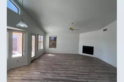 2015 N 123rd Drive, Avondale, AZ 85392 - Photo 3