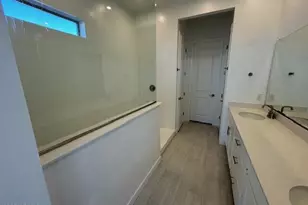 10218 S 21st Dr, Phoenix, AZ 85041 - Photo 21