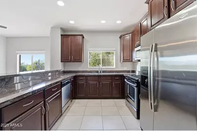 5350 E Deer Valley Drive #2420, Phoenix, AZ 85054 - Photo 11