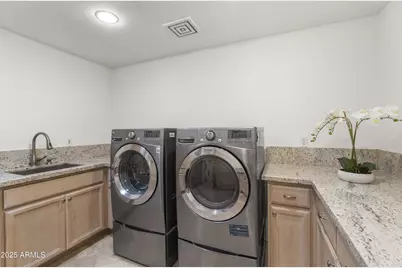 8560 N Canta Bello Drive, Paradise Valley, AZ 85253 - Photo 53