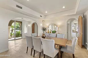 8560 N Canta Bello Dr, Paradise Valley, AZ 85253 - Photo 19