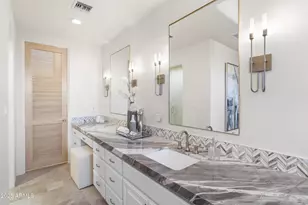 8560 N Canta Bello Dr, Paradise Valley, AZ 85253 - Photo 39