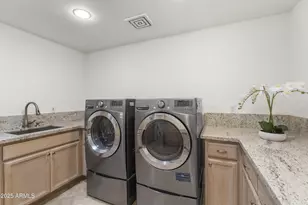 8560 N Canta Bello Dr, Paradise Valley, AZ 85253 - Photo 55