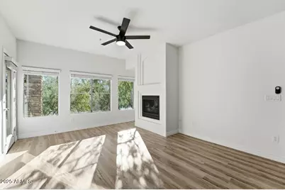 5350 E Deer Valley Drive #2429, Phoenix, AZ 85054 - Photo 13